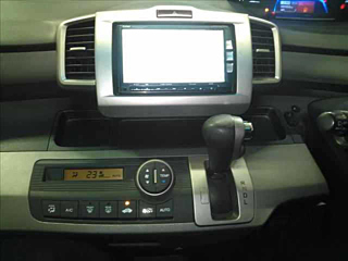 HONDA FREED 2012