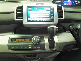 HONDA FREED 2012