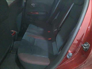 NISSAN JUKE 2011