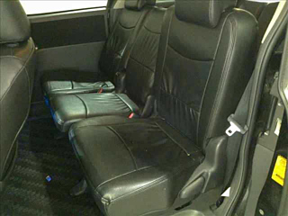TOYOTA VOXY 2010