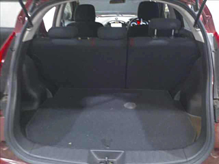 NISSAN JUKE 2011