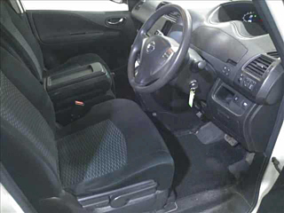 NISSAN SERENA 2012