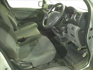 NISSAN CARAVAN VAN 2015