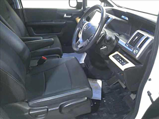 HONDA STEP WAGON 2013