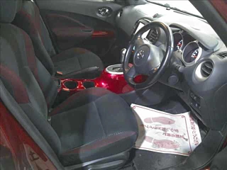 NISSAN JUKE 2011