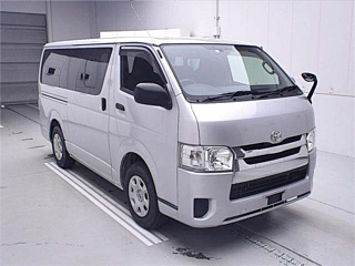 TOYOTA REGIUS ACE VAN 2017