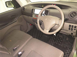 DAIHATSU TANTO 2012