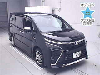 TOYOTA VOXY 2020