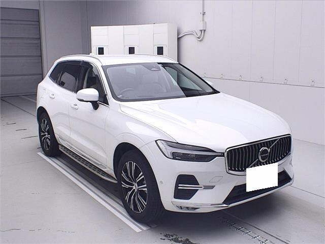 VOLVO XC60 2022