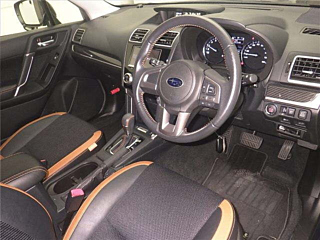 SUBARU FORESTER 2017