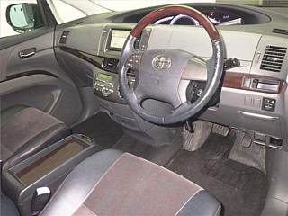 TOYOTA ESTIMA 2010