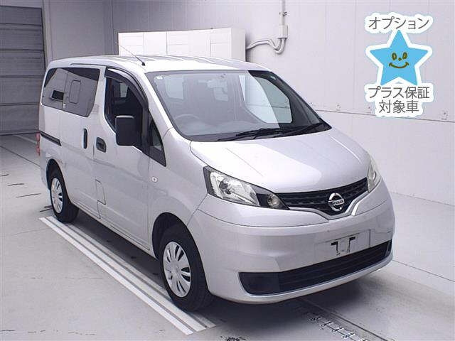 NISSAN NV200 2018