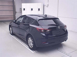 MAZDA AXELA 2017