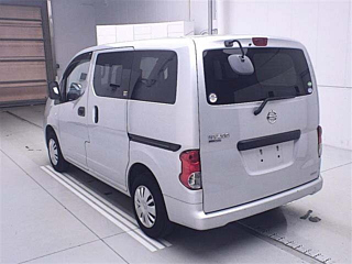 NISSAN NV200 2018
