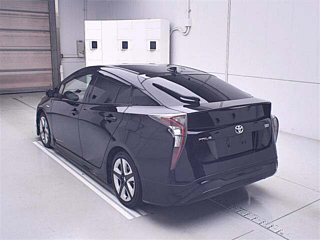 TOYOTA PRIUS 2016
