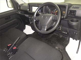 DAIHATSU HIJET VAN 2020