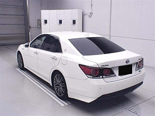 TOYOTA CROWN 2016