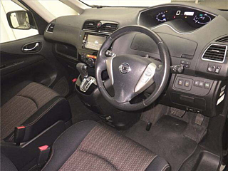 NISSAN SERENA 2015