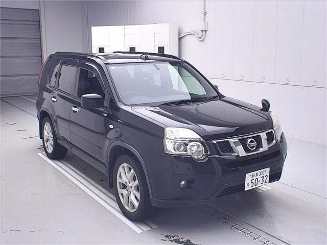 NISSAN X-TRAIL 2013
