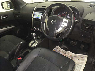 NISSAN X-TRAIL 2013