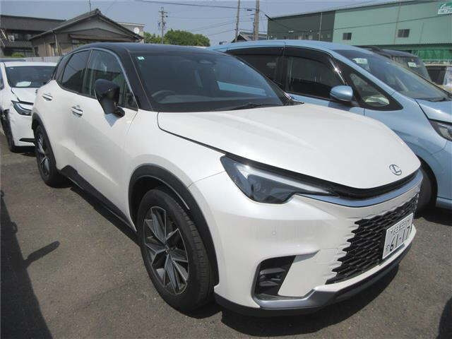 LEXUS LBX 2024