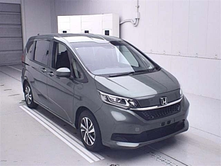 HONDA FREED 2023