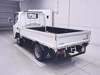 MITSUBISHI CANTER 2015