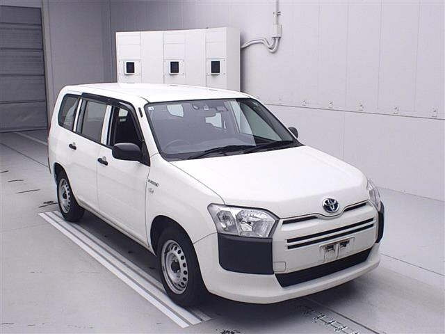 TOYOTA PROBOX 2020