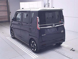 NISSAN ROOX 2021