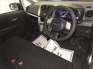 DAIHATSU MOVE 2013