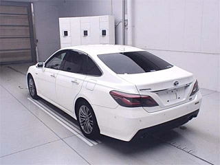 TOYOTA CROWN 2020