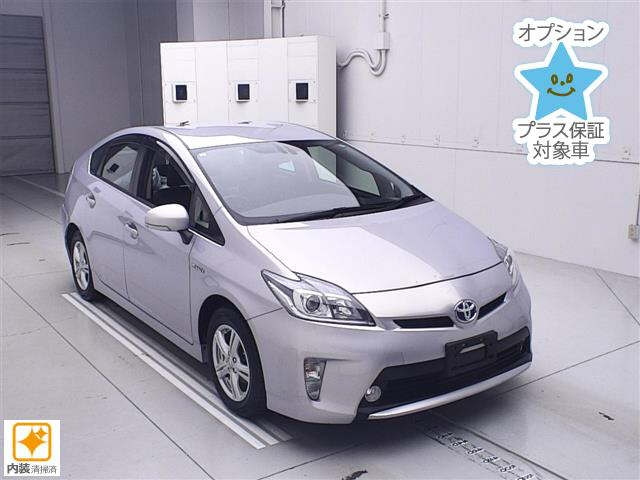 TOYOTA PRIUS 2015