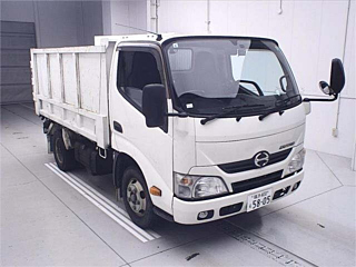 HINO DUTRO 2015