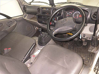 HINO DUTRO 2015
