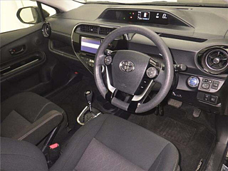 TOYOTA AQUA 2020