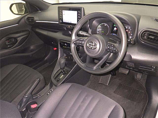 TOYOTA YARIS 2021