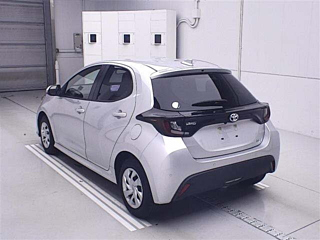 TOYOTA YARIS 2021