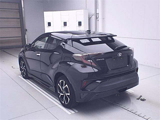 TOYOTA C-HR 2018
