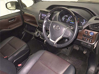 TOYOTA ESQUIRE 2016