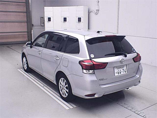 TOYOTA COROLLA FIELDER 2015