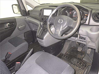 NISSAN NV200 2020