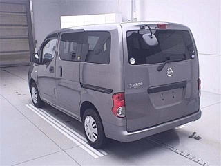 NISSAN NV200 2020