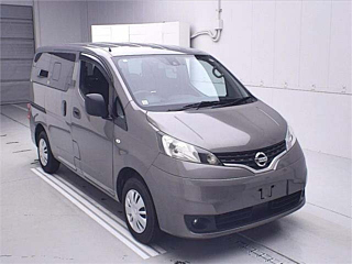 NISSAN NV200 2020