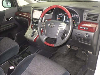 TOYOTA ALPHARD 2008