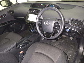TOYOTA PRIUS 2022