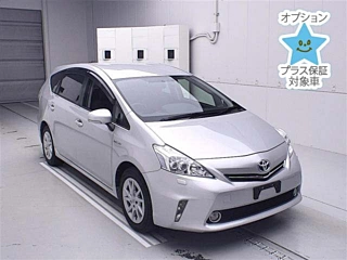 TOYOTA PRIUS ALPHA 2014