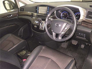 NISSAN ELGRAND 2017