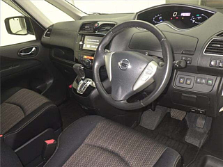 NISSAN SERENA 2015