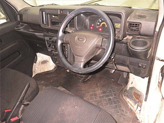 DAIHATSU HIJET VAN 2019