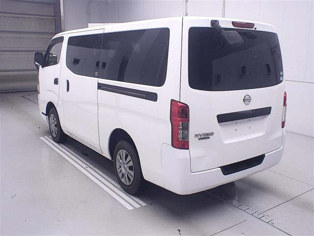 NISSAN CARAVAN VAN 2015